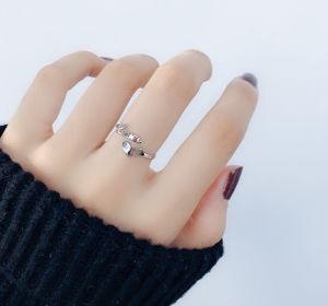 TT3001 - Nhẫn titan Loveu (màu trắng)