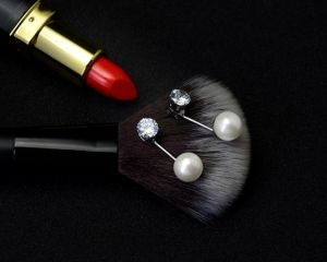 TT4644 - Bông tai titan C ngọc trai kim cương trắng (màu trắng/vàng)