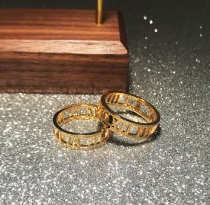 TT4818 - Nhẫn titan la mã rỗng màu vàng ( size 5/6/7/8)