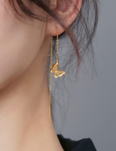 TTN5111 - Bông tai titan xỏ dây bướm phun cát (màu vàng)