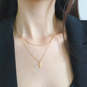TTN5345 - Dây chuyền titan layer thánh giá (vàng/vàng hồng)