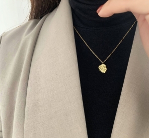 TT5645 - Dây chuyền titan mặt lá rùa (màu vàng)