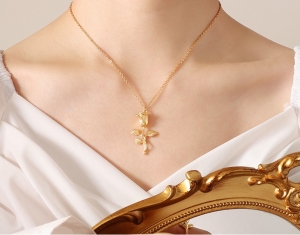 TTN5662 - Dây chuyền titan cành hoa hồng (màu vàng)
