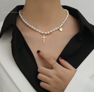 TT5734 - Dây chuyền titan ngọc trai chữ thập (màu vàng)