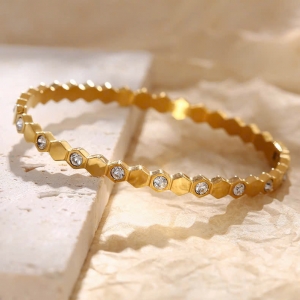 TTN6076 - Vòng tay titan lục giác phối đá