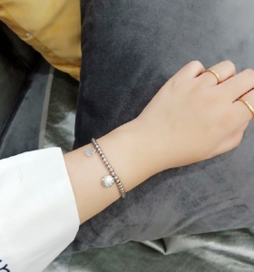 TTN6215 - Lắc tay titan bi hỷ phúc (màu trắng)