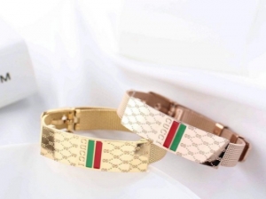 TT6250 - Lắc tay titan bản lưới Gucci (vàng/vàng hồng)