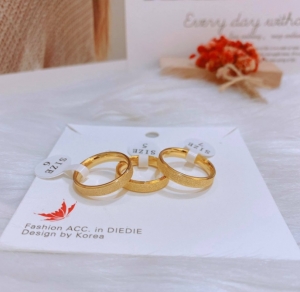 TT6573 - Nhẫn titan phun cát (màu vàng - size 5/6/7/8)