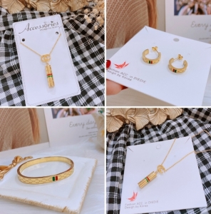 TT6648 - Set titan Gucci ( Dây chuyền, bông tai , vòng tay - màu vàng)