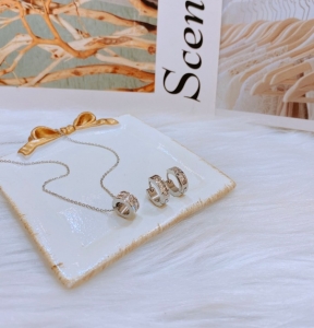 TT6696 - Set titan xoàn vuông (dây chuyền, bông tai khoen - màu trắng/vàng)