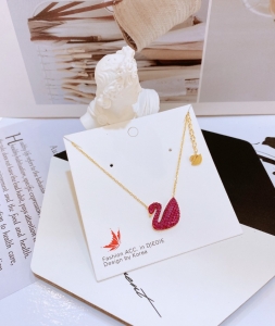 TTN6854 - Dây chuyền titan thiên nga lớn đá màu hoa vân anh (màu vàng)