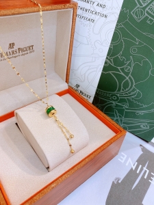 TT6863 - Dây chuyền titan dây trúc charm đá xanh bi rơi (màu vàng)