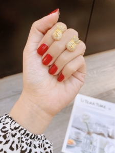 BXV3 - Bông tai xi vàng túi tiền