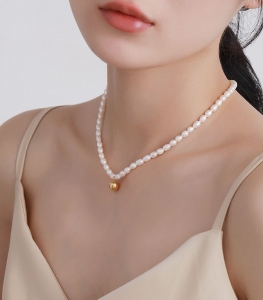 TTN7278 - Dây chuyền titan trai nước ngọt mặt bi tròn (màu vàng)