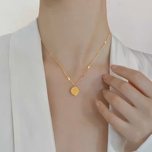 TTN7341 - Dây chuyền titan mặt hỷ phúc chạy viền đá (màu vàng)