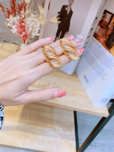 TTC7673 - Nhẫn titan lượn sóng kép rỗng (size 6/7/8 - màu vàng)