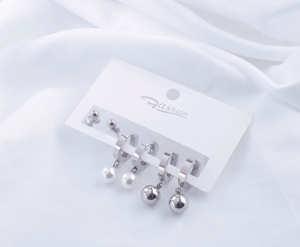 TTN7871 - Set bông tai titan bi trai (màu trắng)