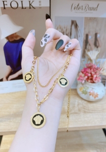 TTN7940 - Dây chuyền titan layer Versace (màu vàng)