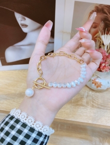 TTN7959 - Lắc tay titan xích phối trai khóa chặn (màu vàng)
