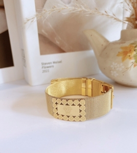 TTN8076 - Lắc titan bản lưới tag Versace giả đồng hồ (màu vàng)