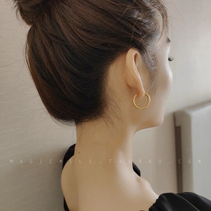 TTN8340 - Khoen tròn titan basic 19mm (màu vàng)