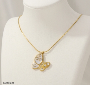 TTC10025 - Dây chuyền titam bướm xà cừ phối đá (màu vàng)