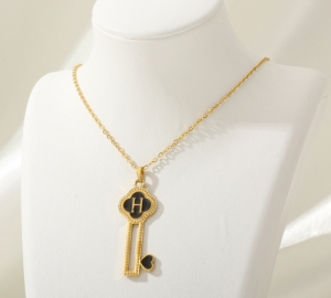 TTC10061 - Dây chuyền titan chìa khóa chữ H (màu vàng)