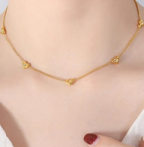 TTN10202 - Dây chuyền titan tim nhí đá giữa (màu vàng)