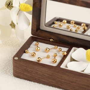 TTN10348 - Bông tai titan bi cắt giác chui bi vặn (màu vàng)