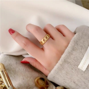 TTC10375 - Nhẫn titan mắc xích rỗng (size 6/7/8 - màu vàng)