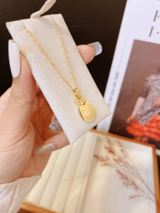 TTN10510 - Dây chuyền titan mèo may mắn (màu vàng)