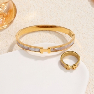 TT10525 - Set titan HERMES xà cừ (vòng tay, nhẫn - màu vàng)