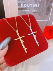 TTC10637 - Dây chuyền titan thánh giá Blessed (màu trắng/màu vàng)