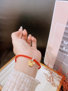 TTN10821 - Lắc tay titan chỉ đỏ chuột cute (màu vàng)