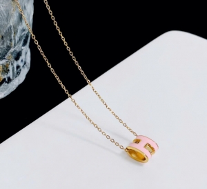 TT11101 - Dây chuyền titan HERMES hồng pastel