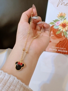 TTC11385 - Dây chuyền titan Mickey nơ đỏ
