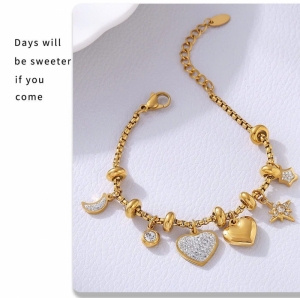 TTN11398 - Lắc tay titan phối charm tim trăng sao