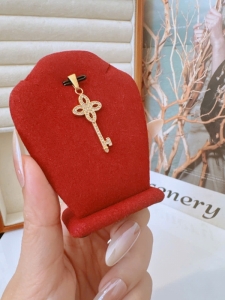 TTN11661-Mặt titanchìa khóa cỏ 4 lá