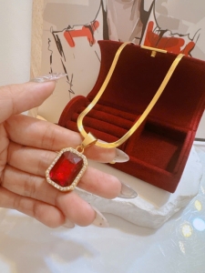 TTC11811- Dây chuyền titan mì ép phối mặt đá đỏ