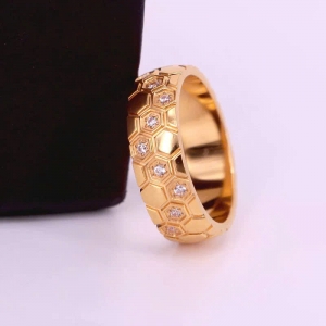 TTN11827- Nhẫn titan tổ ong đính đá bản to ( sz 5-6-7-8)