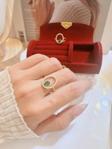 TTN11843- Nhẫn titan oval phối đá xanh