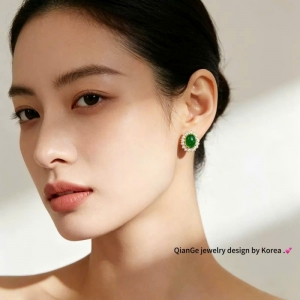 Bông tai cao cấp  925 đá ngọc bích oval phối xoàn